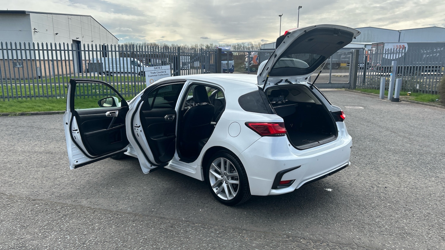 Used Lexus CT 2018 for sale - 78031439: Photo 56