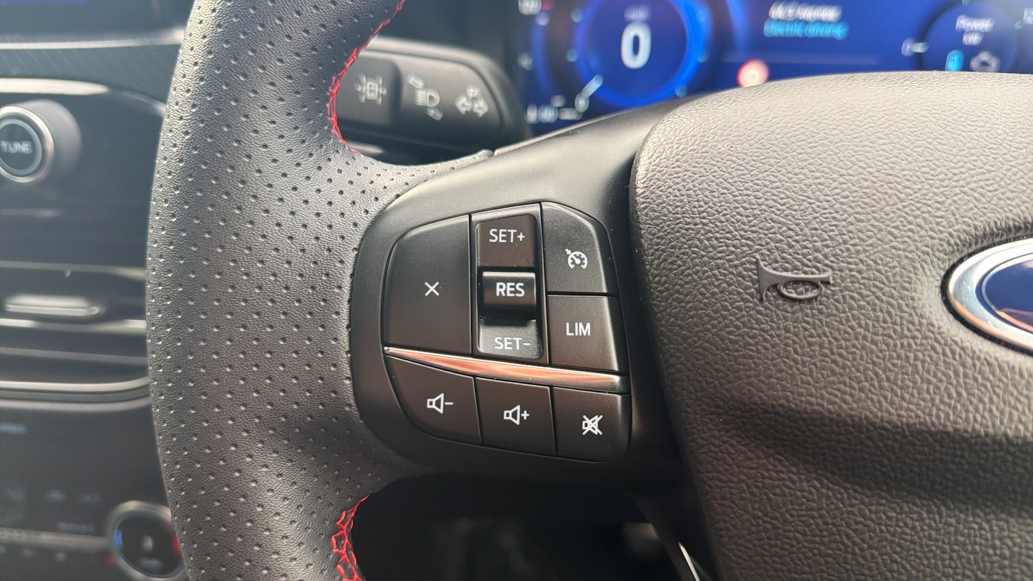 Used Ford Kuga 2024 for sale - 76363227: Photo 21
