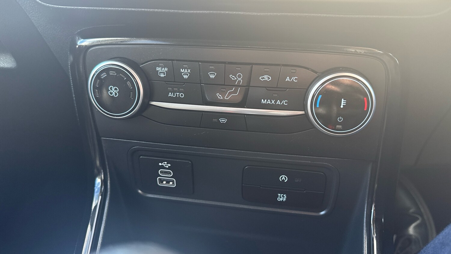 Used Ford Ecosport 2023 for sale - 78081601: Photo 21