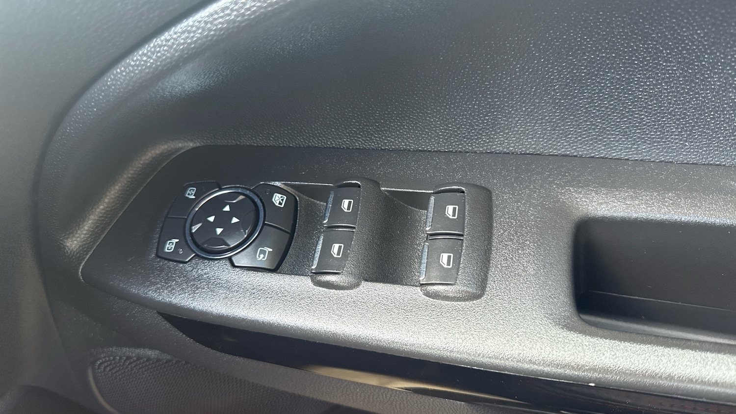 Used Ford Ecosport 2023 for sale - 78081601: Photo 27