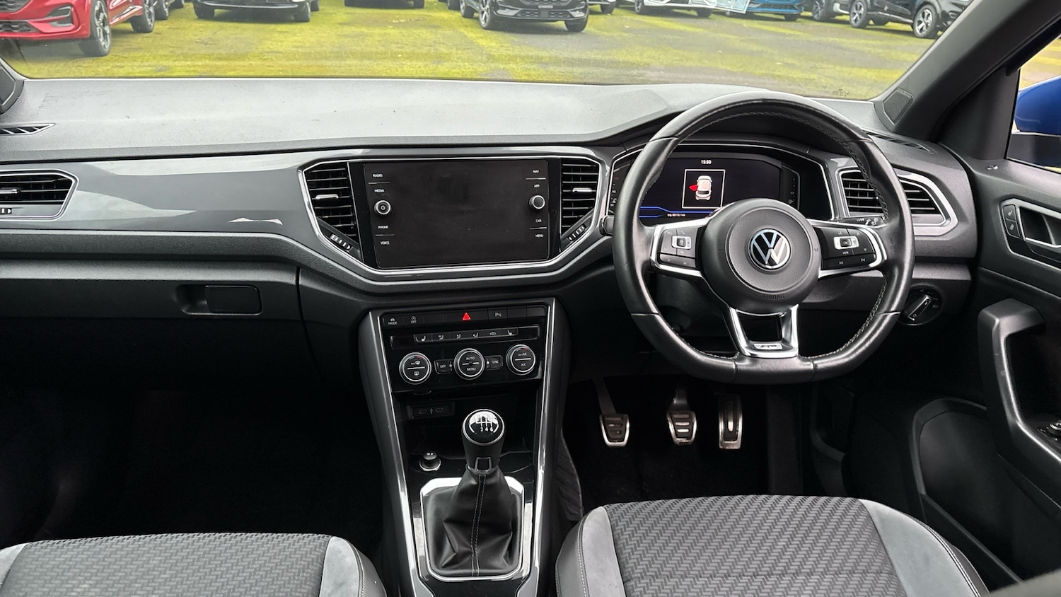 Used Volkswagen T-Roc 2021 for sale - 76719174: Photo 10