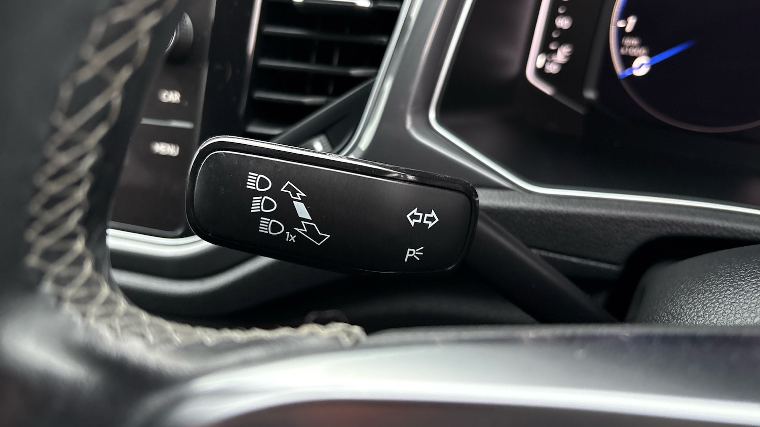 Used Volkswagen T-Roc 2021 for sale - 76719174: Photo 24