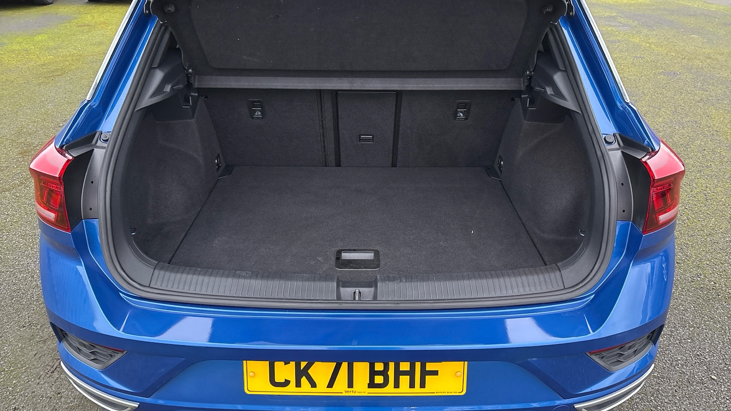 Used Volkswagen T-Roc 2021 for sale - 76719174: Photo 4