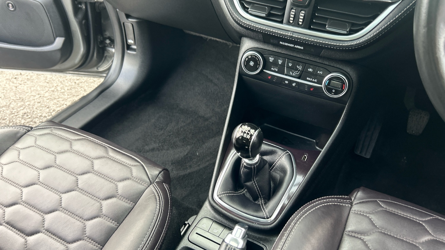 Used Ford Fiesta 2019 for sale - 76734372: Photo 14