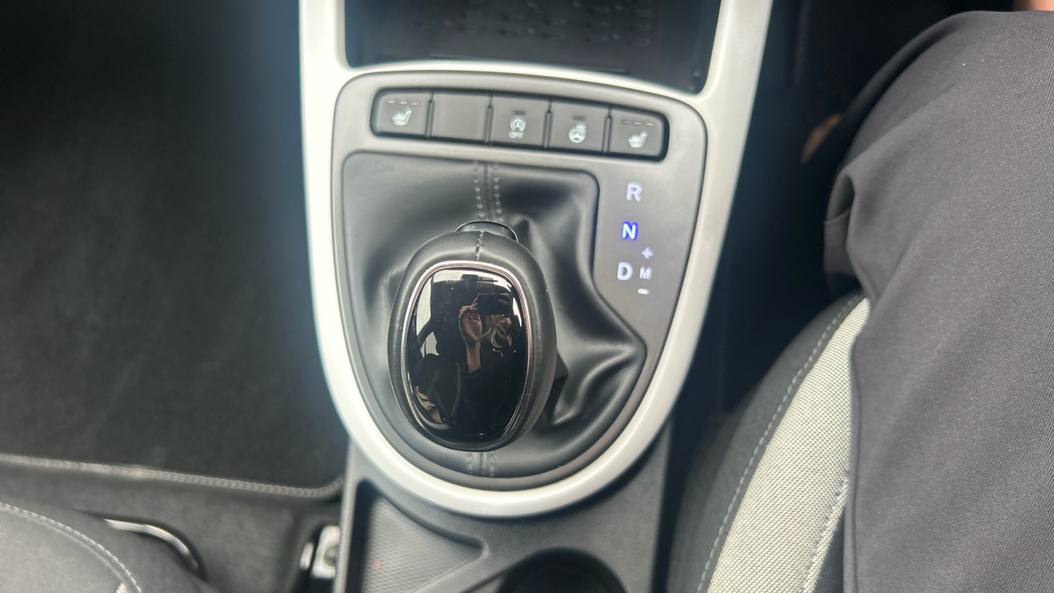 Used Hyundai i10 2022 for sale - 76652248: Photo 34