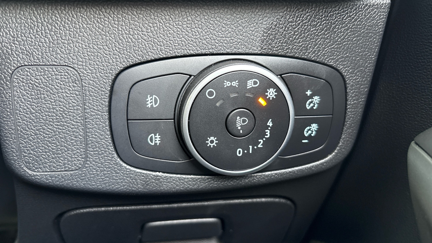 Used Ford Focus 2020 for sale - 77046166: Photo 22