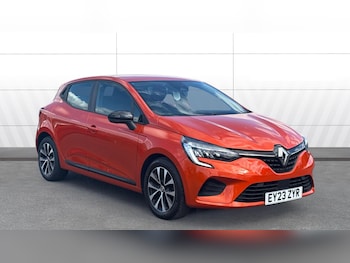 Used Renault Clio 2023 for sale - 79341022: Photo