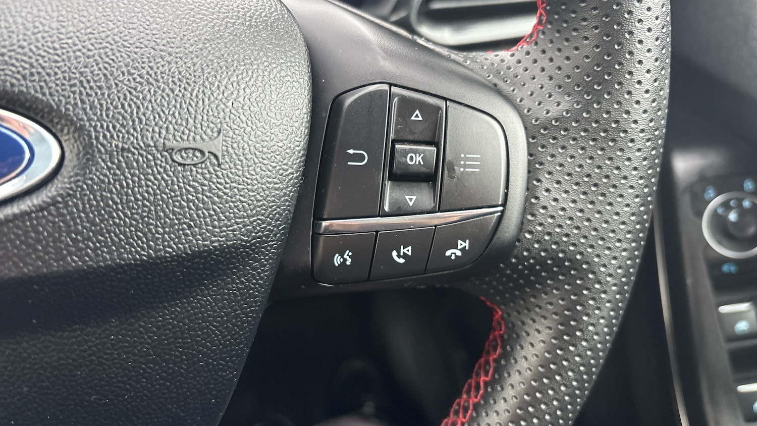 Used Ford Puma 2024 for sale - 76879262: Photo 31