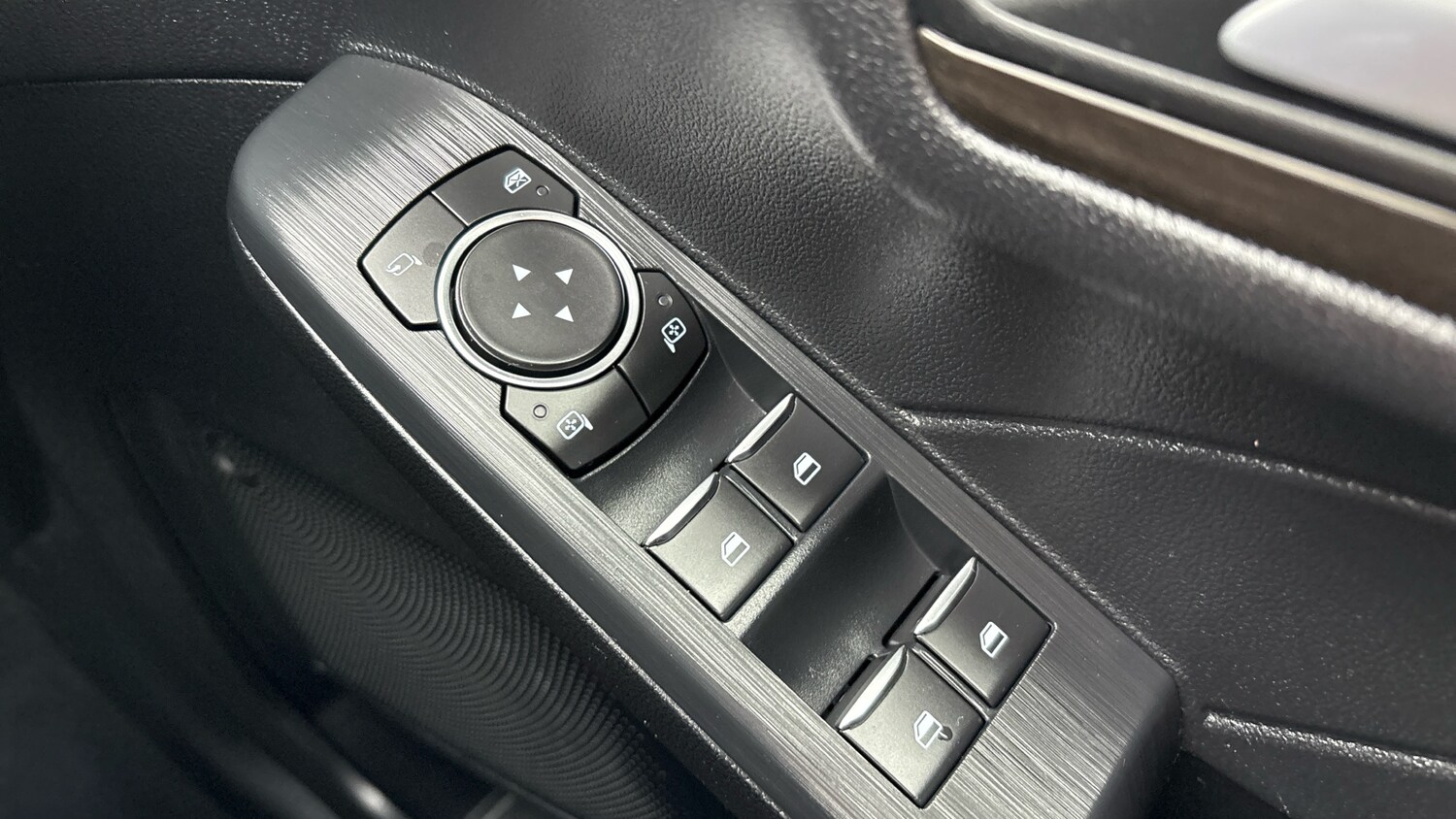 Used Ford Kuga 2023 for sale - 76363222: Photo 34