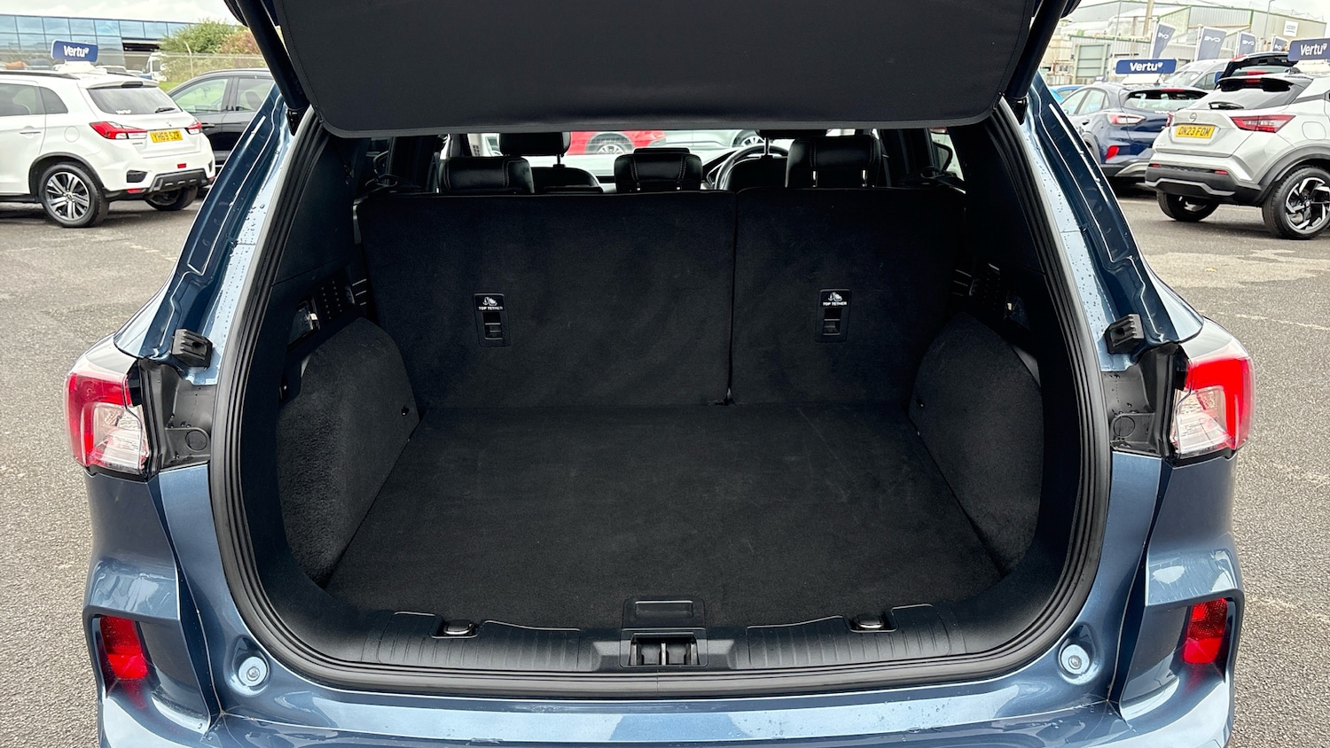 Used Ford Kuga 2023 for sale - 76363222: Photo 4