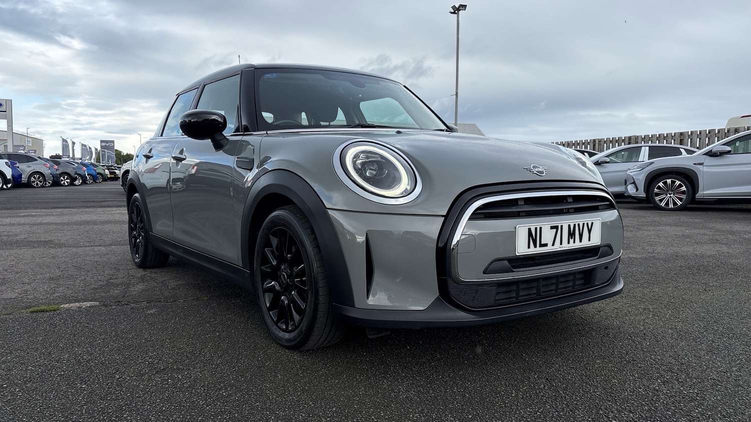 Used MINI Hatch 2021 for sale - 76363236: Photo 21