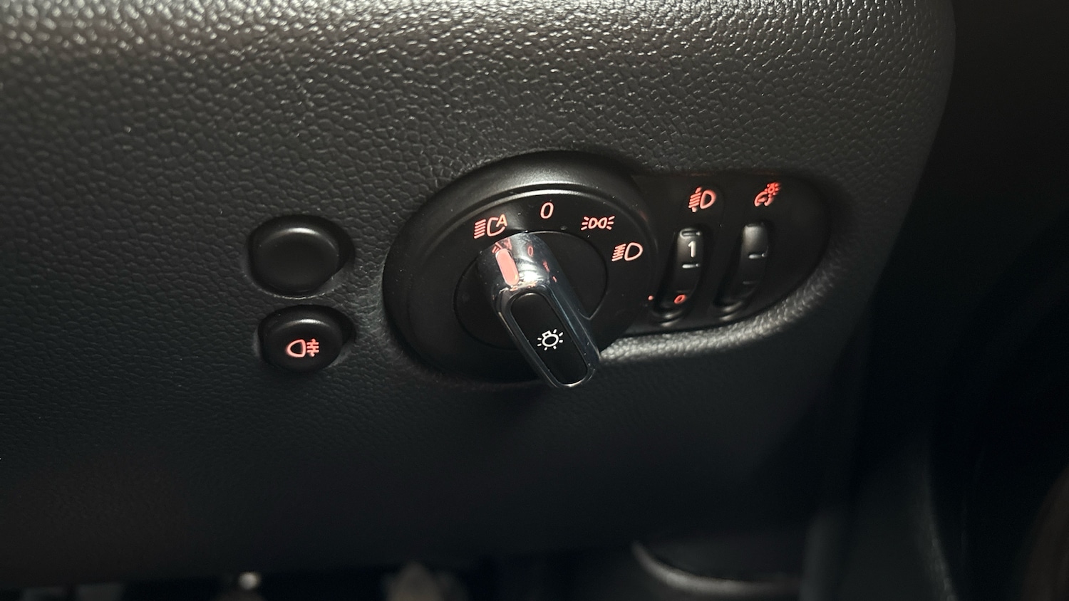 Used MINI Hatch 2021 for sale - 76363236: Photo 27