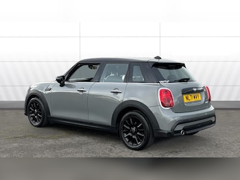 Used MINI Hatch 2021 for sale - 76363236: Photo
