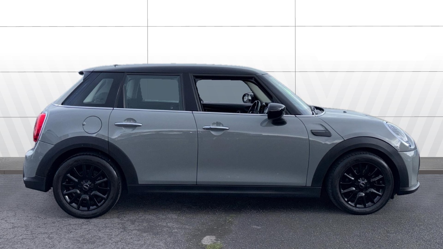 Used MINI Hatch 2021 for sale - 76363236: Photo 5