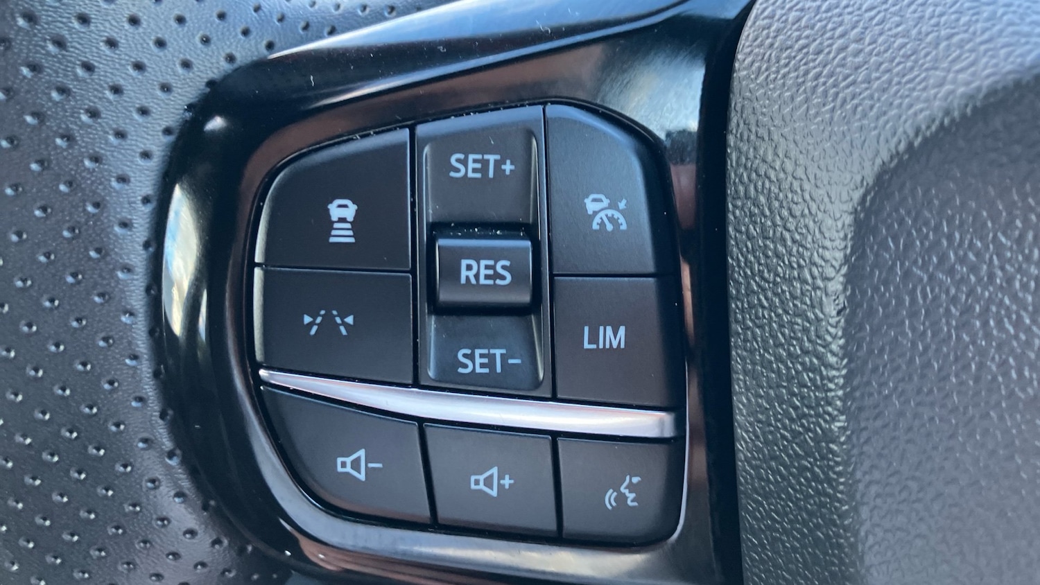 Used Ford Puma 2024 for sale - 76405135: Photo 22