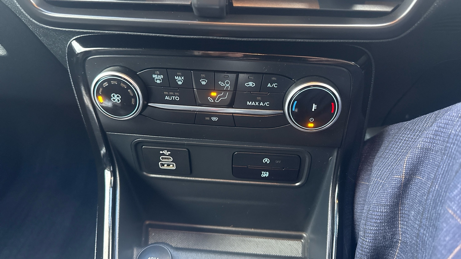 Used Ford Ecosport 2023 for sale - 77398251: Photo 29