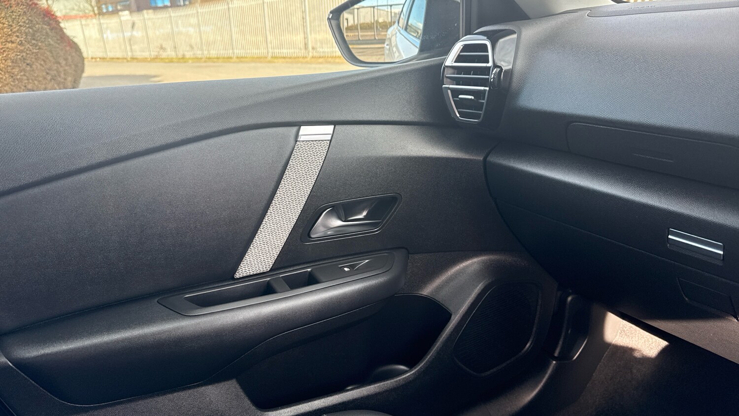 Used Citroen C4 2024 for sale - 77917650: Photo 28