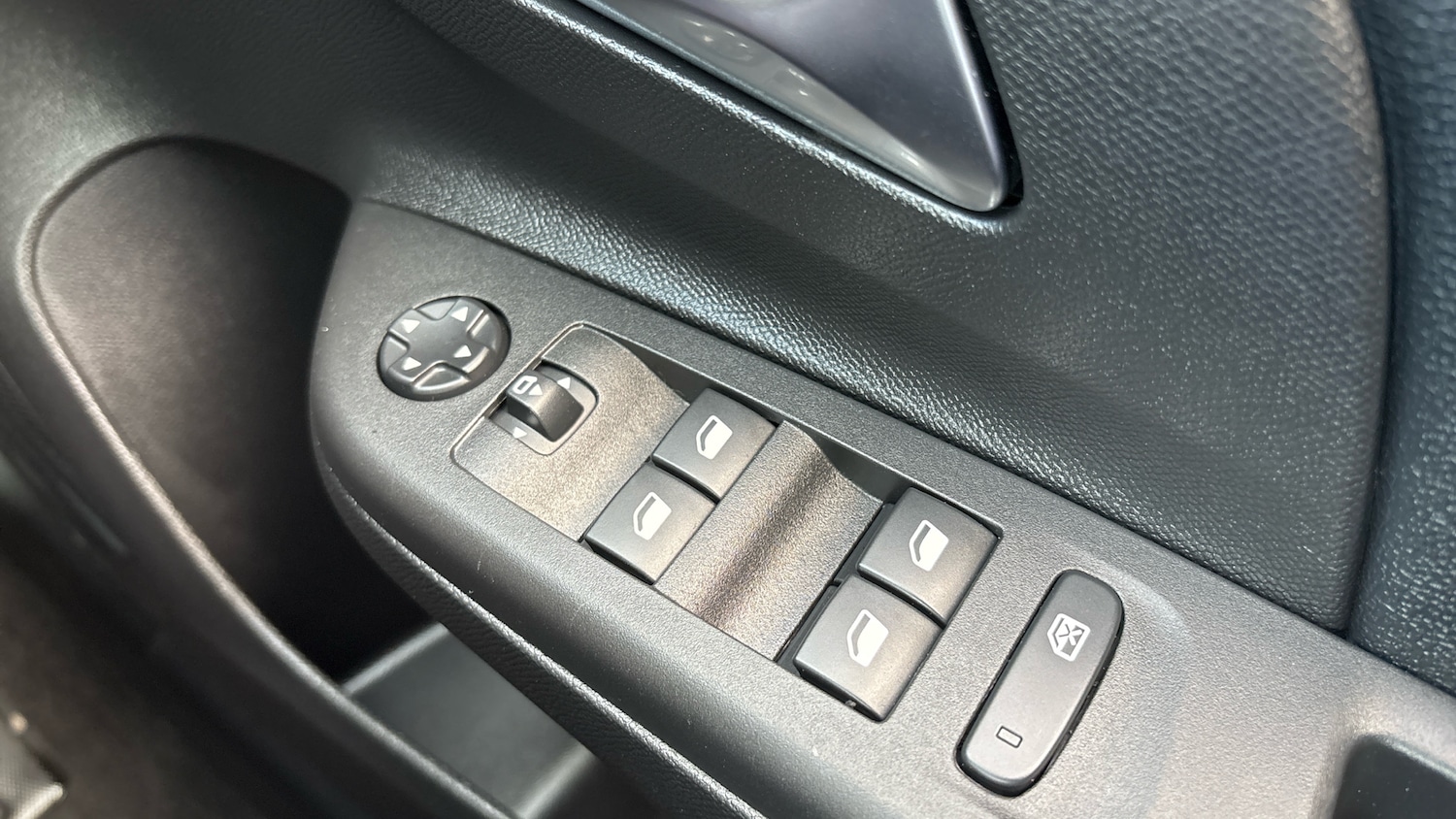 Used Vauxhall Corsa 2022 for sale - 76363232: Photo 21