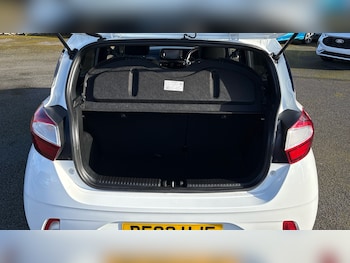 Used Hyundai i10 2022 for sale - 76363233: Photo