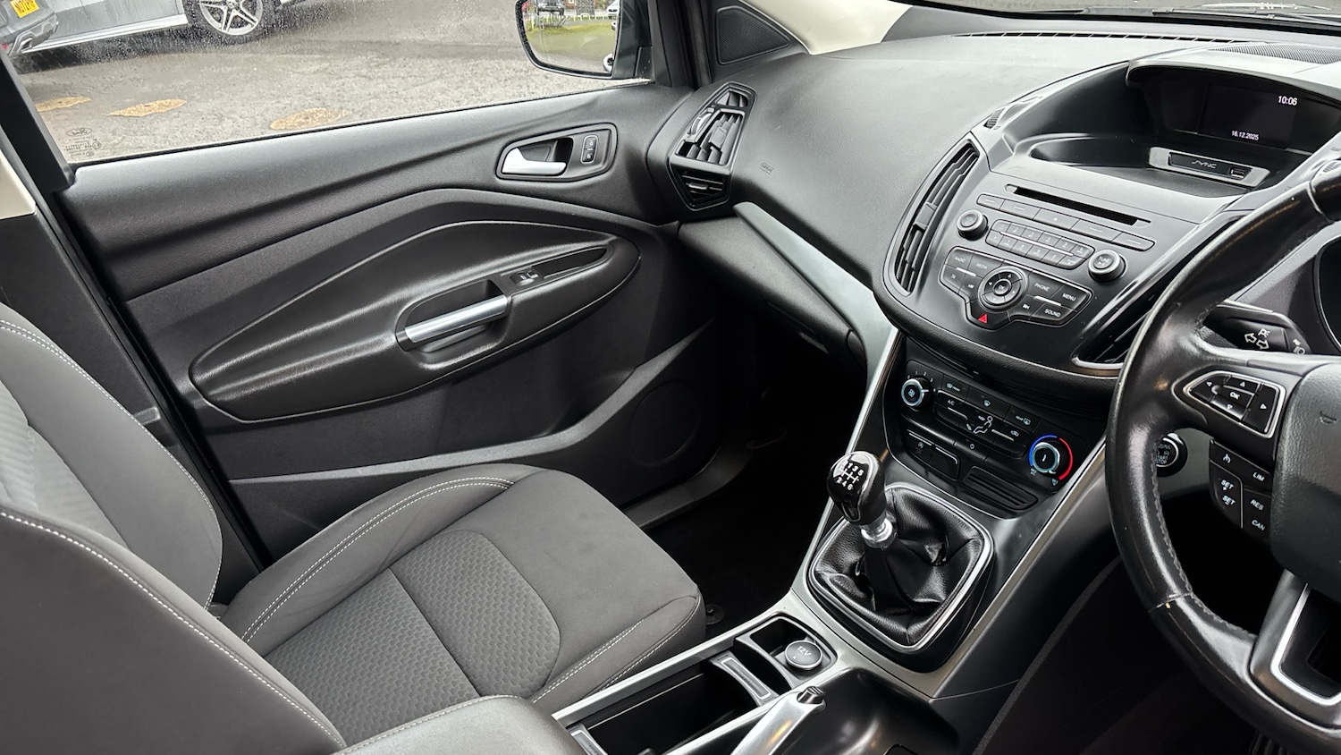 Used Ford Kuga 2017 for sale - 76968337: Photo 14