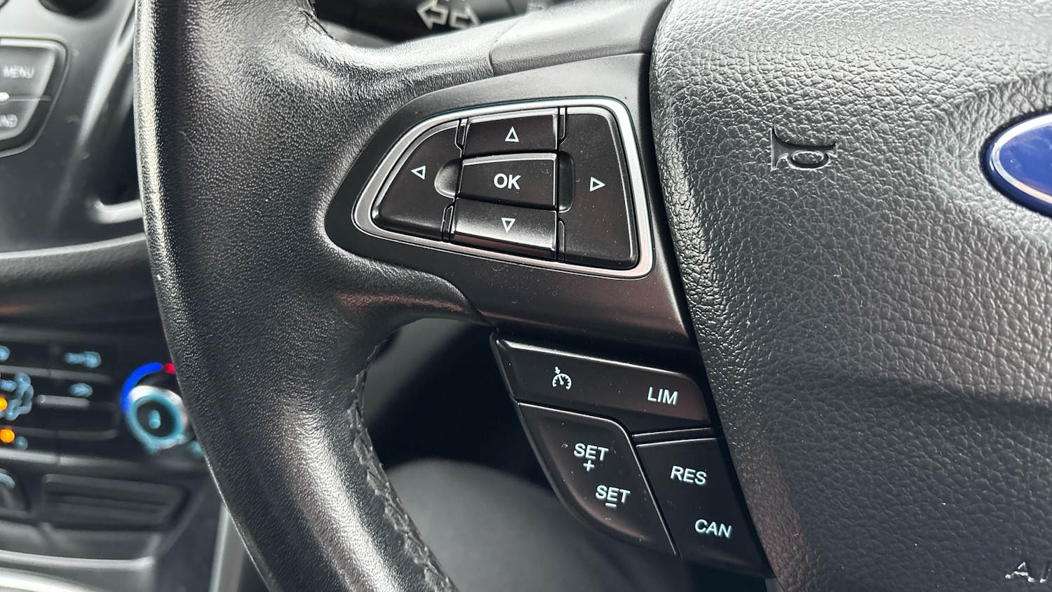 Used Ford Kuga 2017 for sale - 76968337: Photo 24