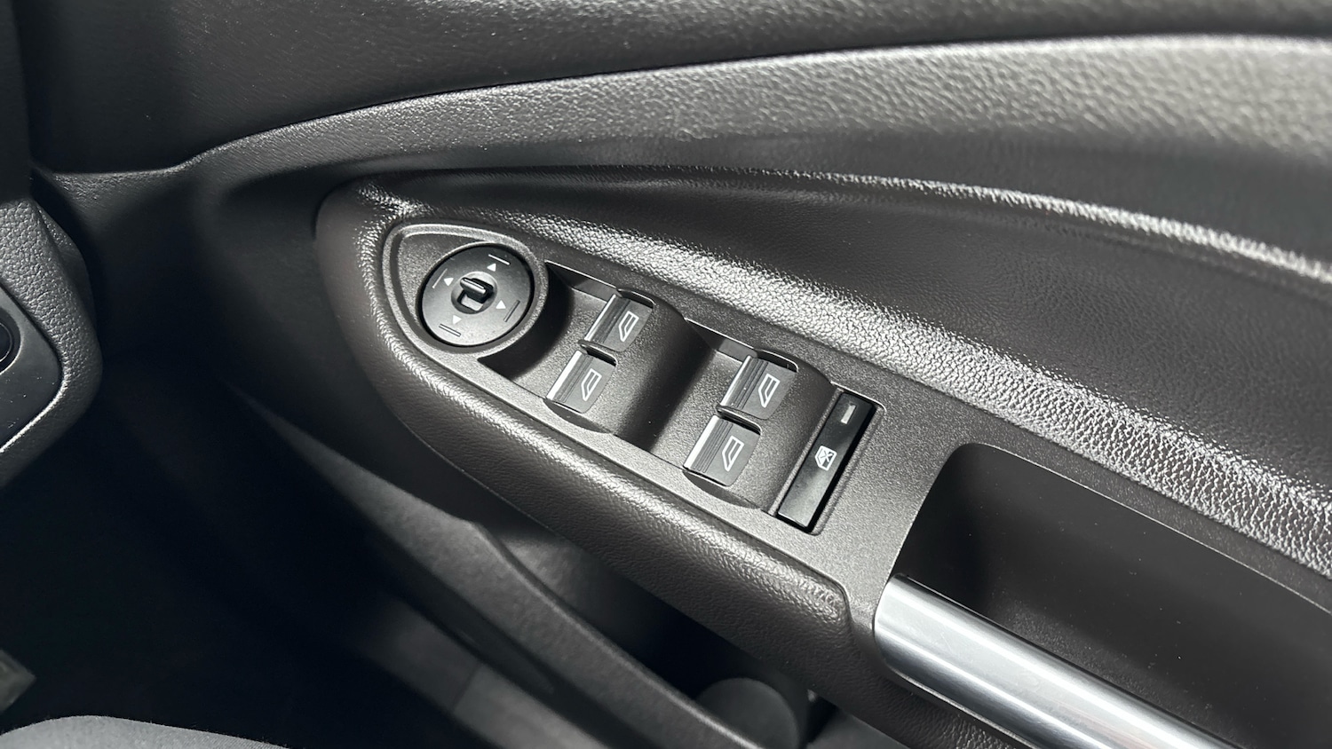 Used Ford Kuga 2017 for sale - 76968337: Photo 29