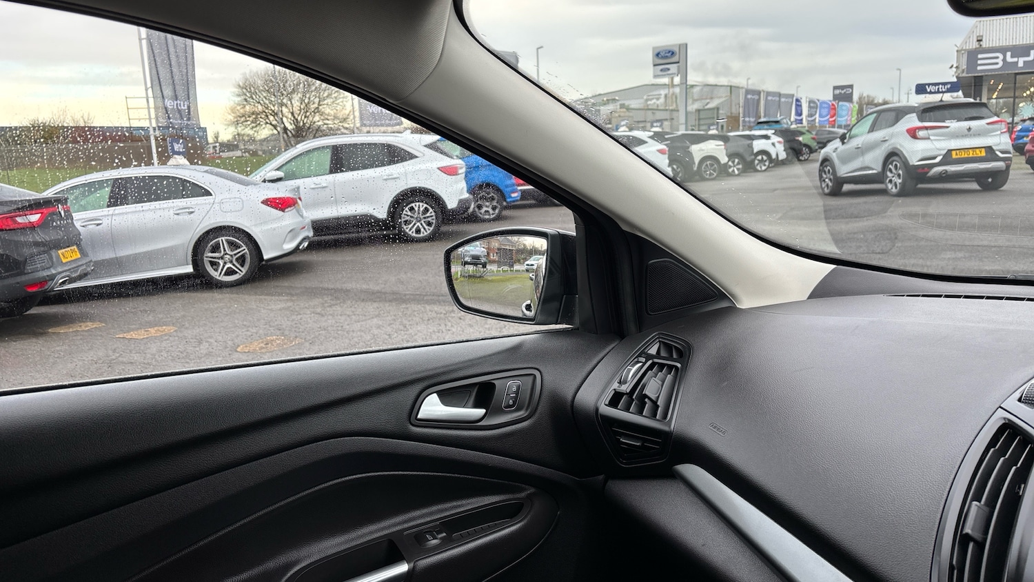 Used Ford Kuga 2017 for sale - 76968337: Photo 42