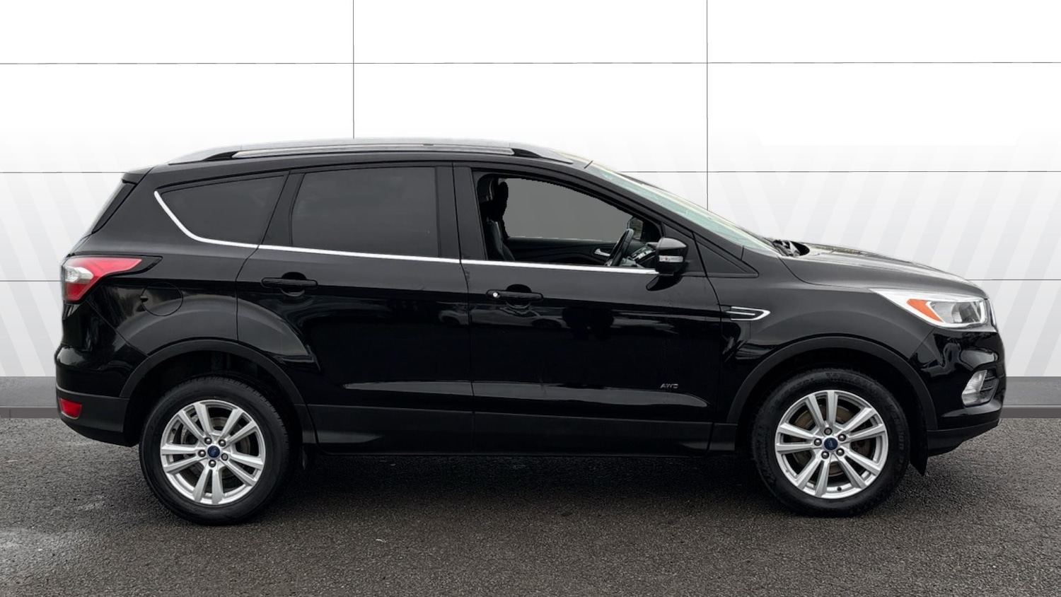 Used Ford Kuga 2017 for sale - 76968337: Photo 5