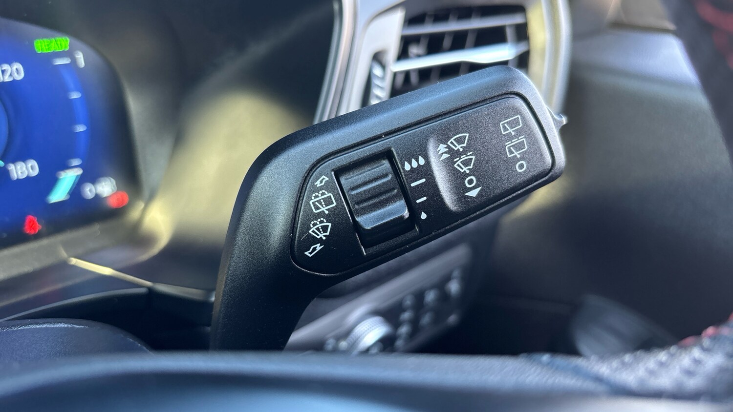 Used Ford Kuga 2023 for sale - 77759119: Photo 24