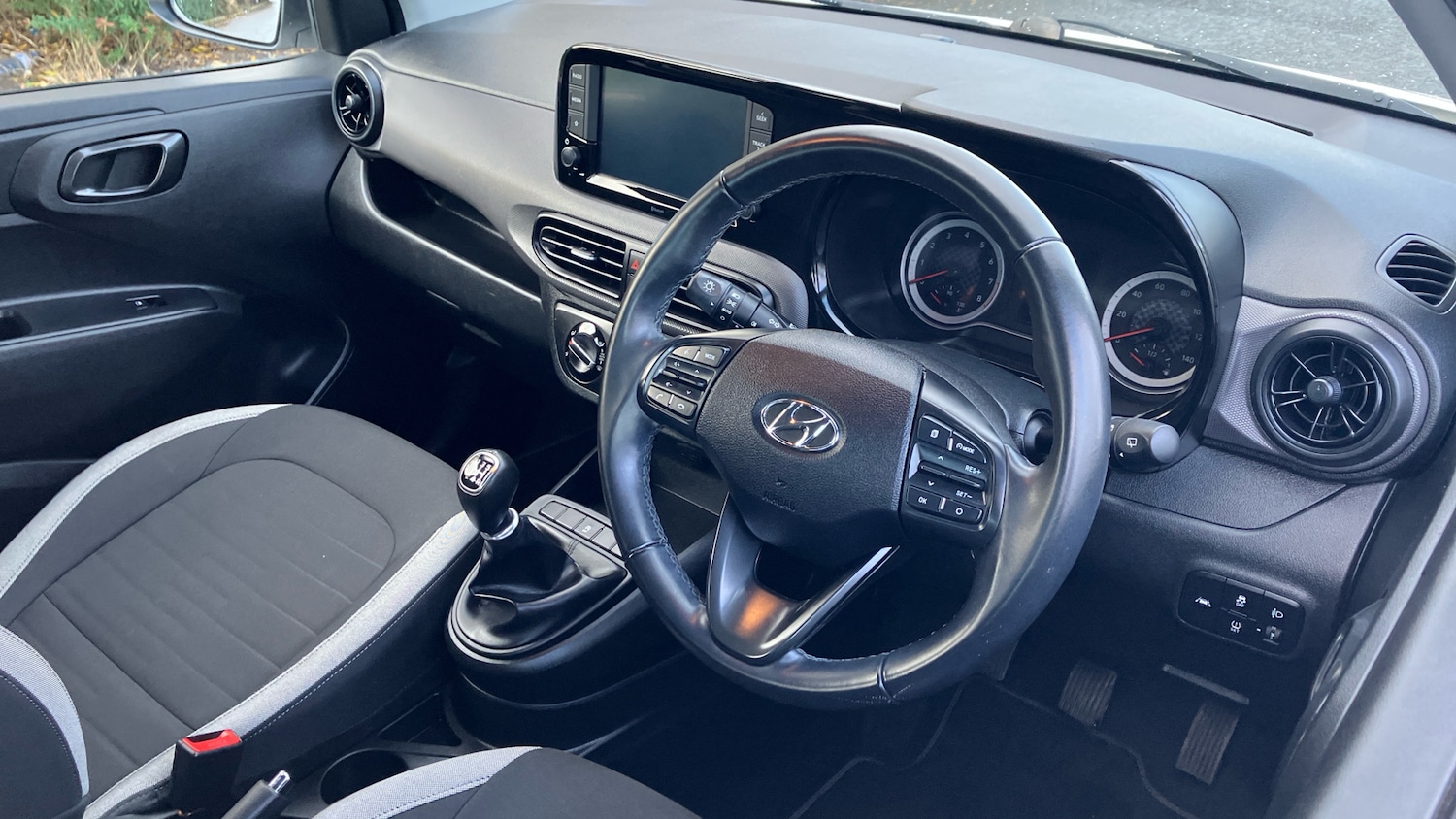 Used Hyundai i10 2020 for sale - 76979325: Photo 11