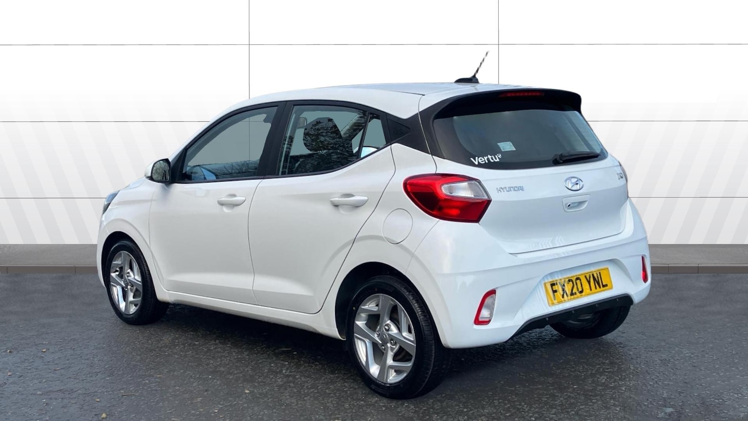 Used Hyundai i10 2020 for sale - 76979325: Photo 2