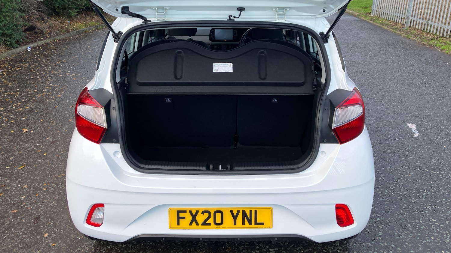 Used Hyundai i10 2020 for sale - 76979325: Photo 4