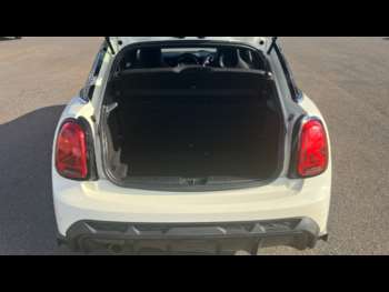 Used MINI Hatch 2022 for sale - 74704158: Photo
