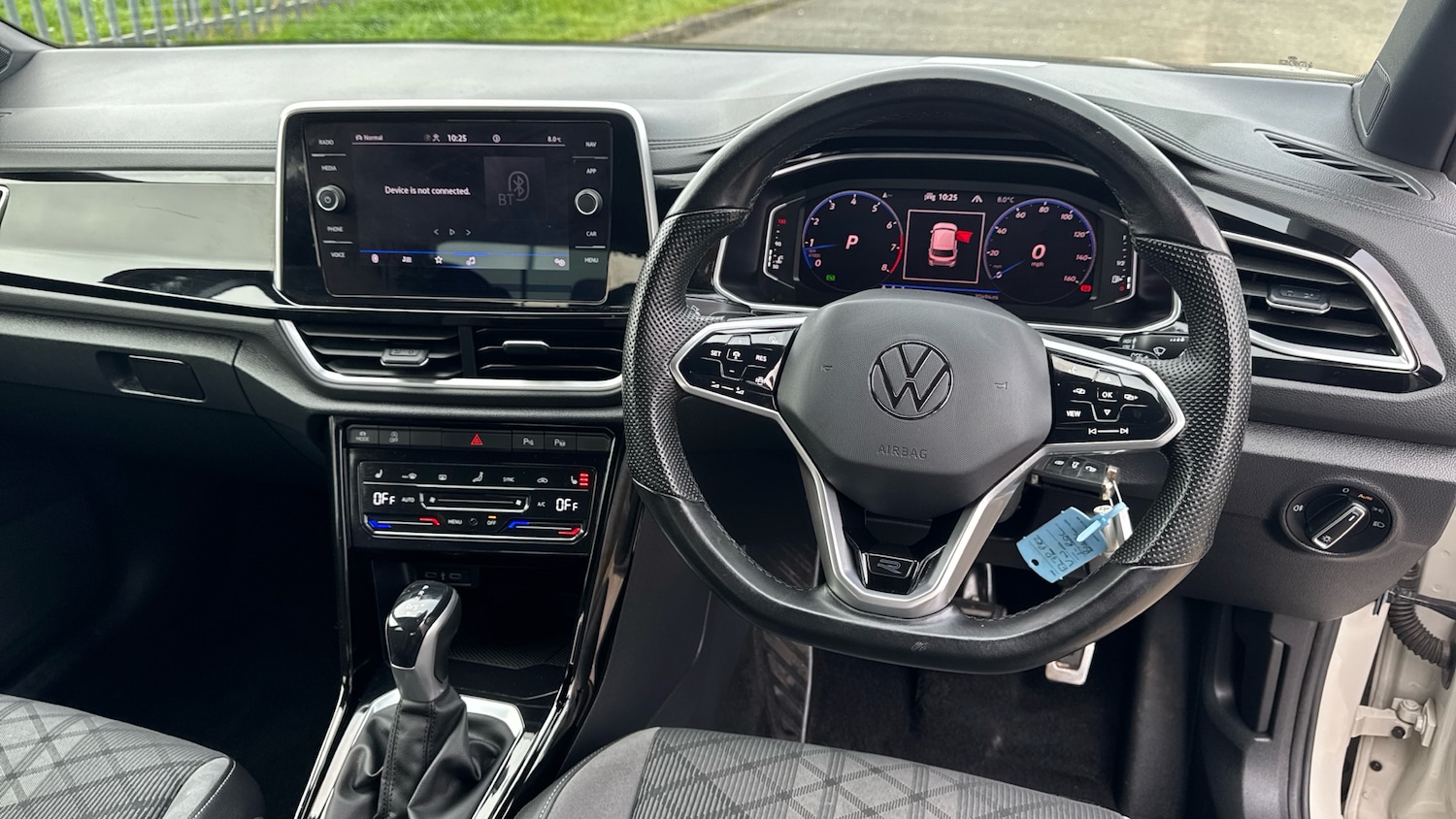 Used Volkswagen T-Roc 2022 for sale - 77973188: Photo 10