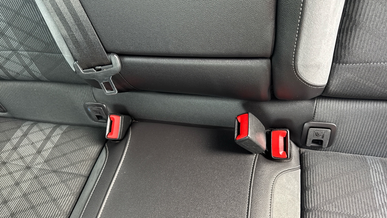 Used Volkswagen T-Roc 2022 for sale - 77973188: Photo 17