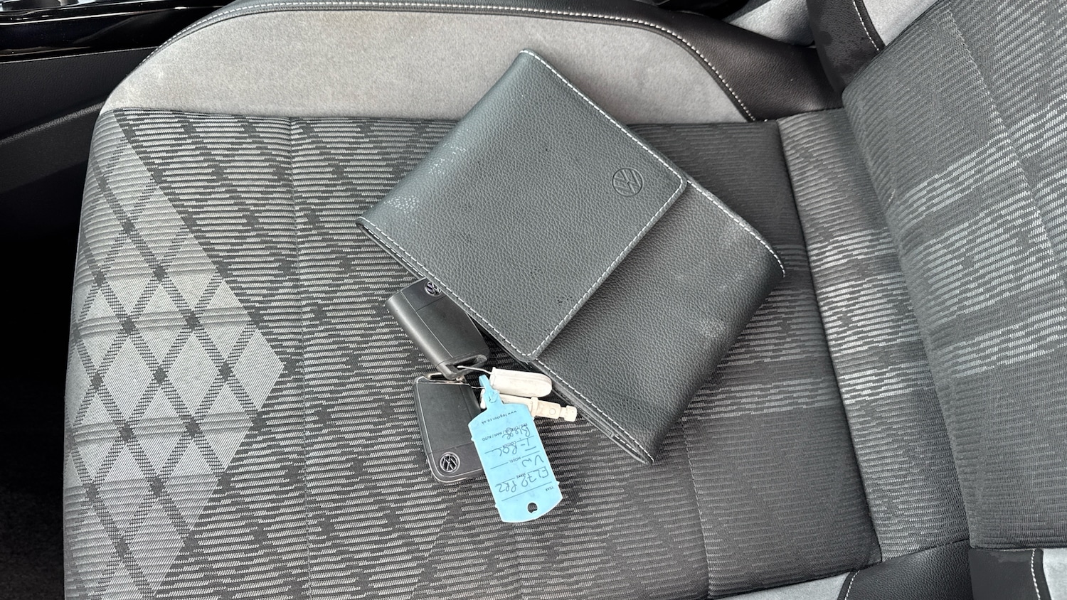 Used Volkswagen T-Roc 2022 for sale - 77973188: Photo 19