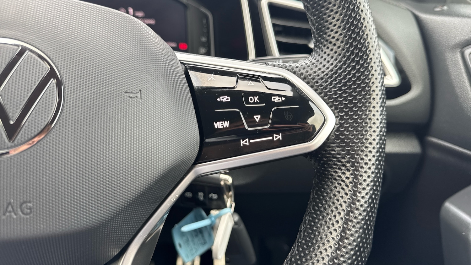 Used Volkswagen T-Roc 2022 for sale - 77973188: Photo 22