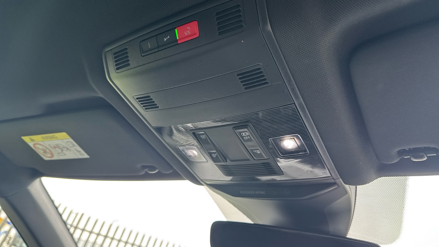 Used Volkswagen T-Roc 2022 for sale - 77973188: Photo 27