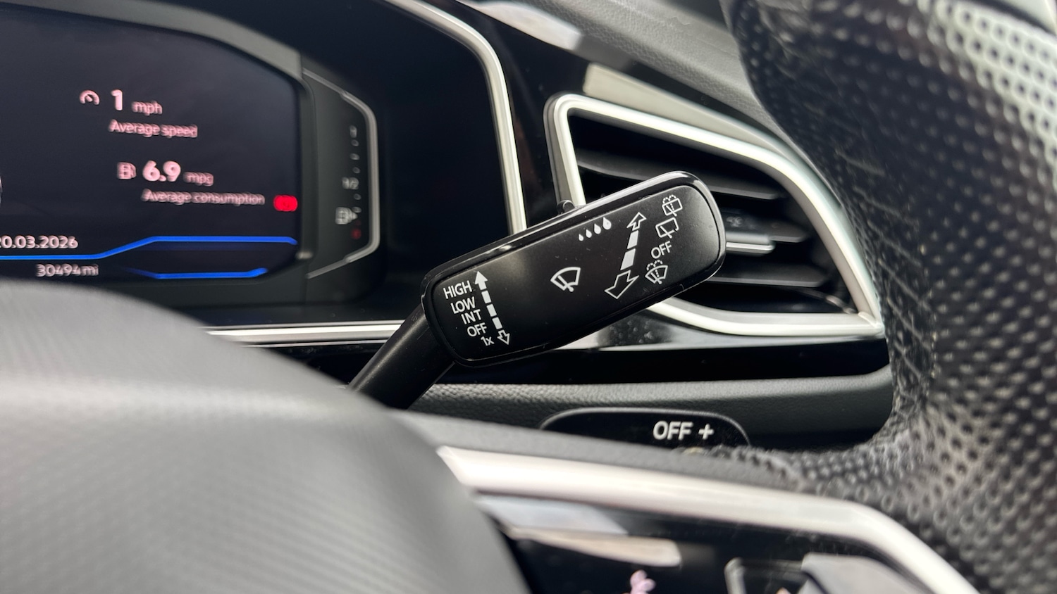 Used Volkswagen T-Roc 2022 for sale - 77973188: Photo 35