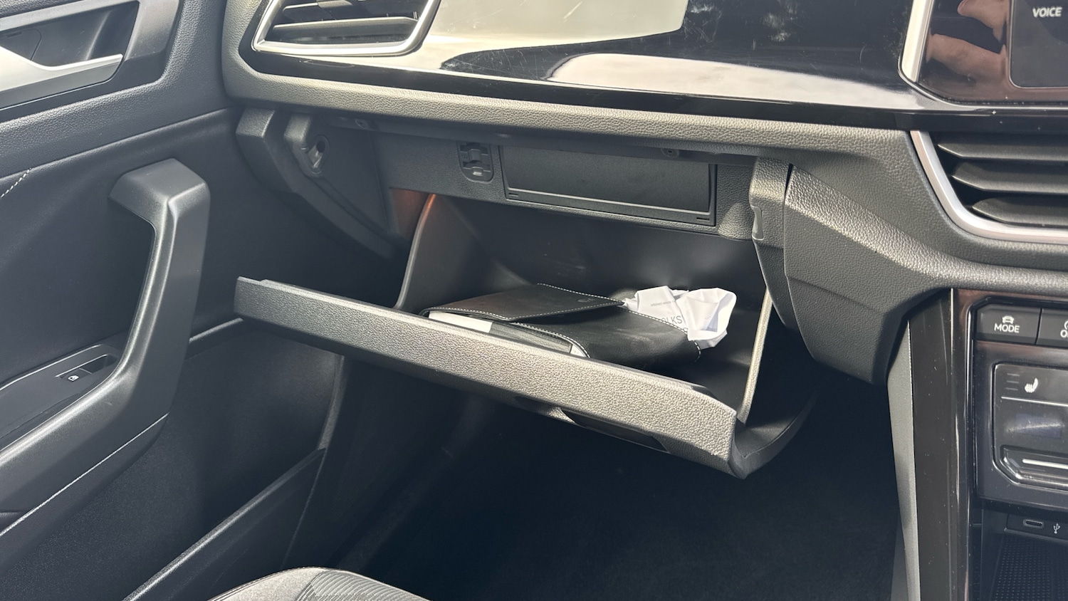 Used Volkswagen T-Roc 2022 for sale - 77973188: Photo 36