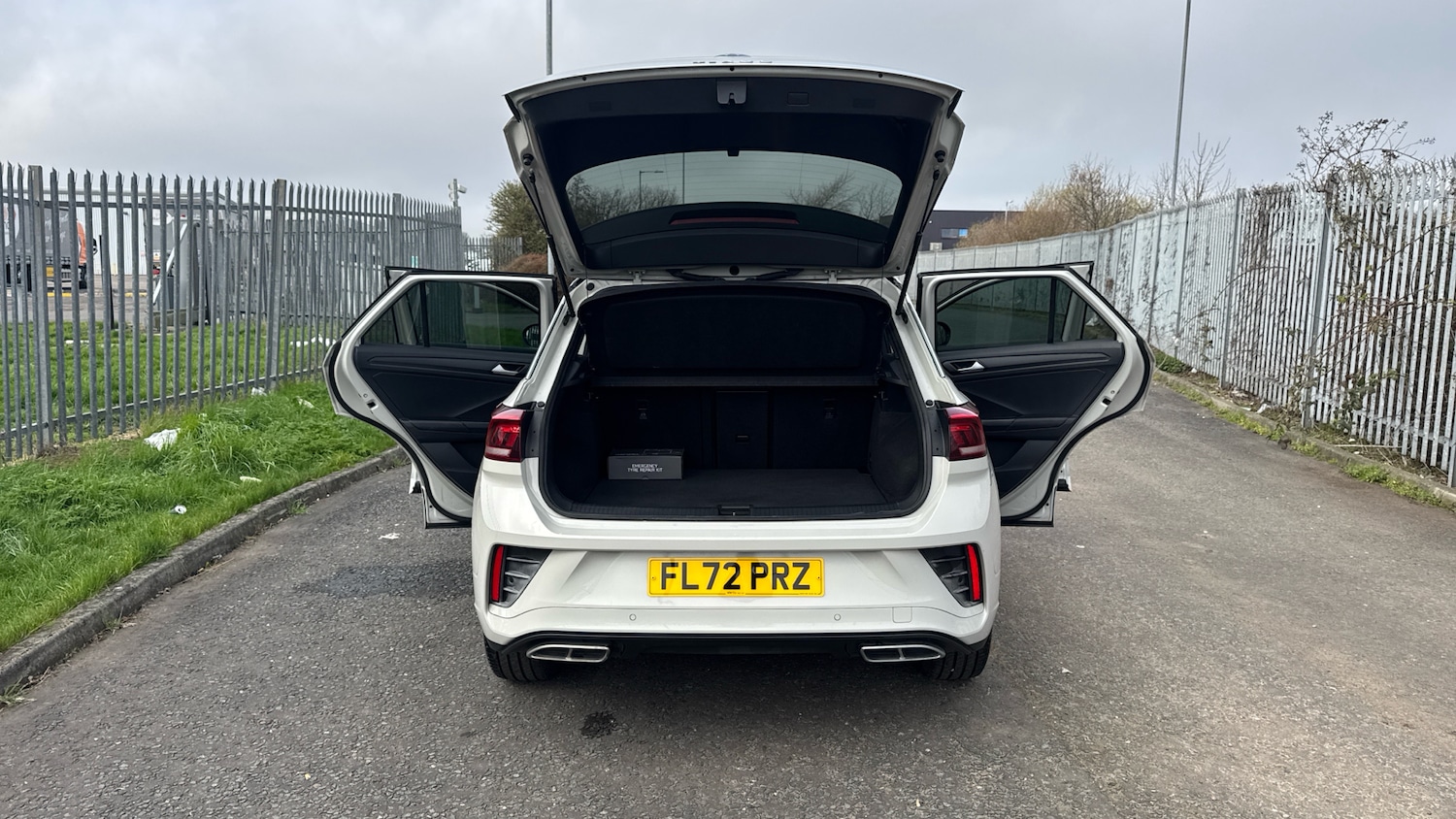 Used Volkswagen T-Roc 2022 for sale - 77973188: Photo 43