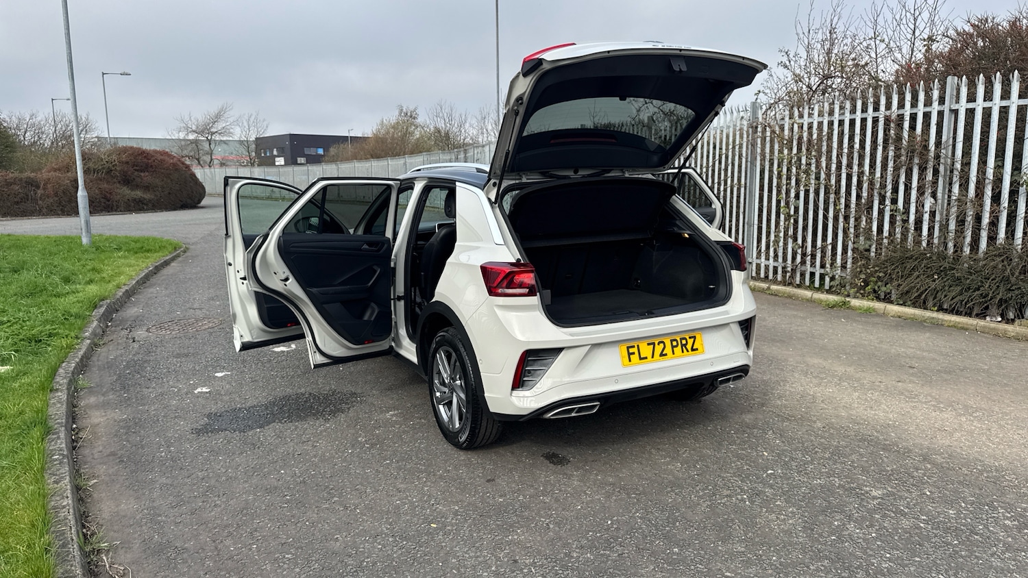 Used Volkswagen T-Roc 2022 for sale - 77973188: Photo 50