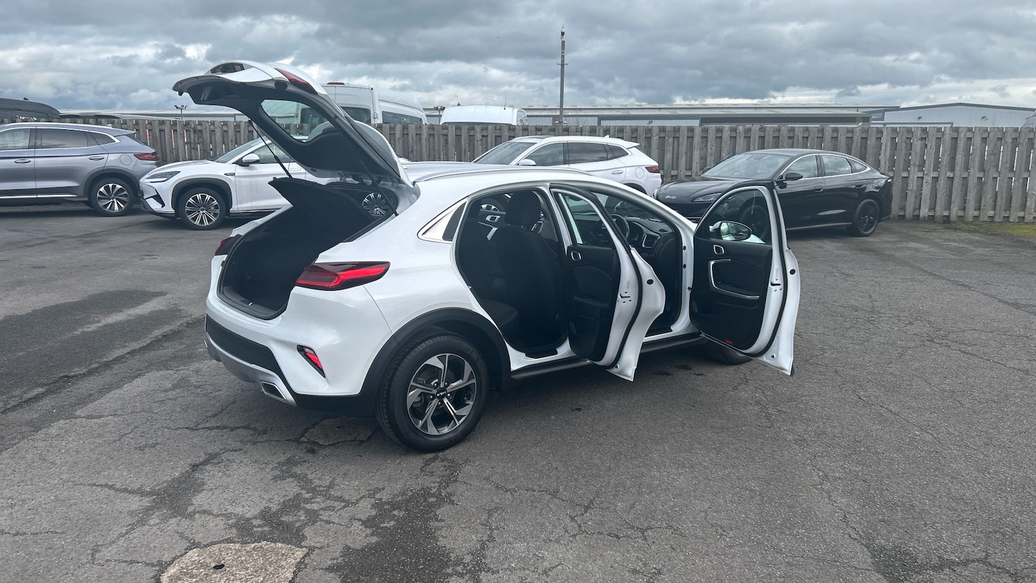 Used Kia XCeed 2022 for sale - 77687901: Photo 58