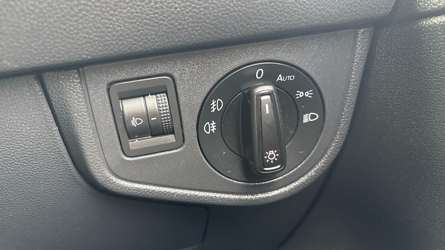 Used Volkswagen Polo 2018 for sale - 76490333: Photo 22