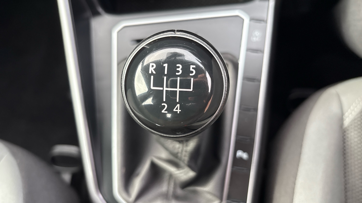 Used Volkswagen Polo 2018 for sale - 76490333: Photo 29