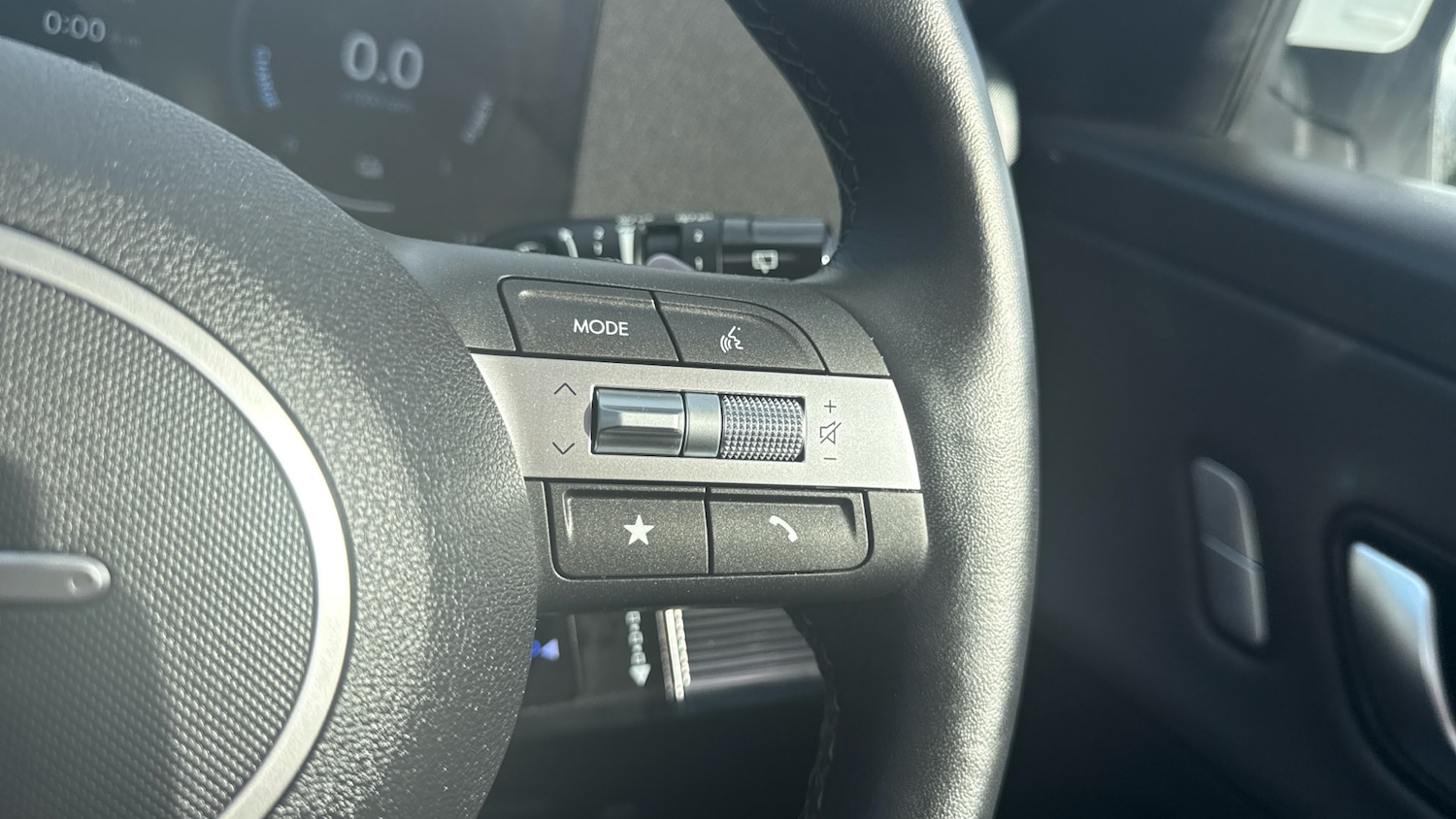 Used Hyundai KONA 2023 for sale - 78149787: Photo 24