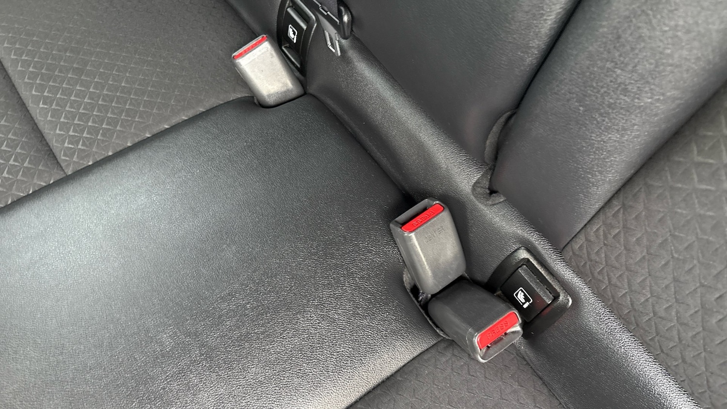 Used Nissan Juke 2024 for sale - 76578121: Photo 17