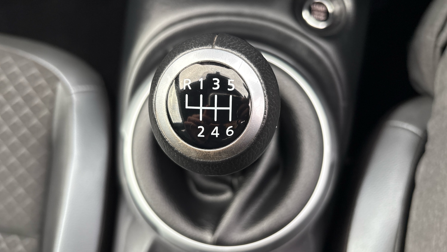 Used Nissan Juke 2024 for sale - 76578121: Photo 30