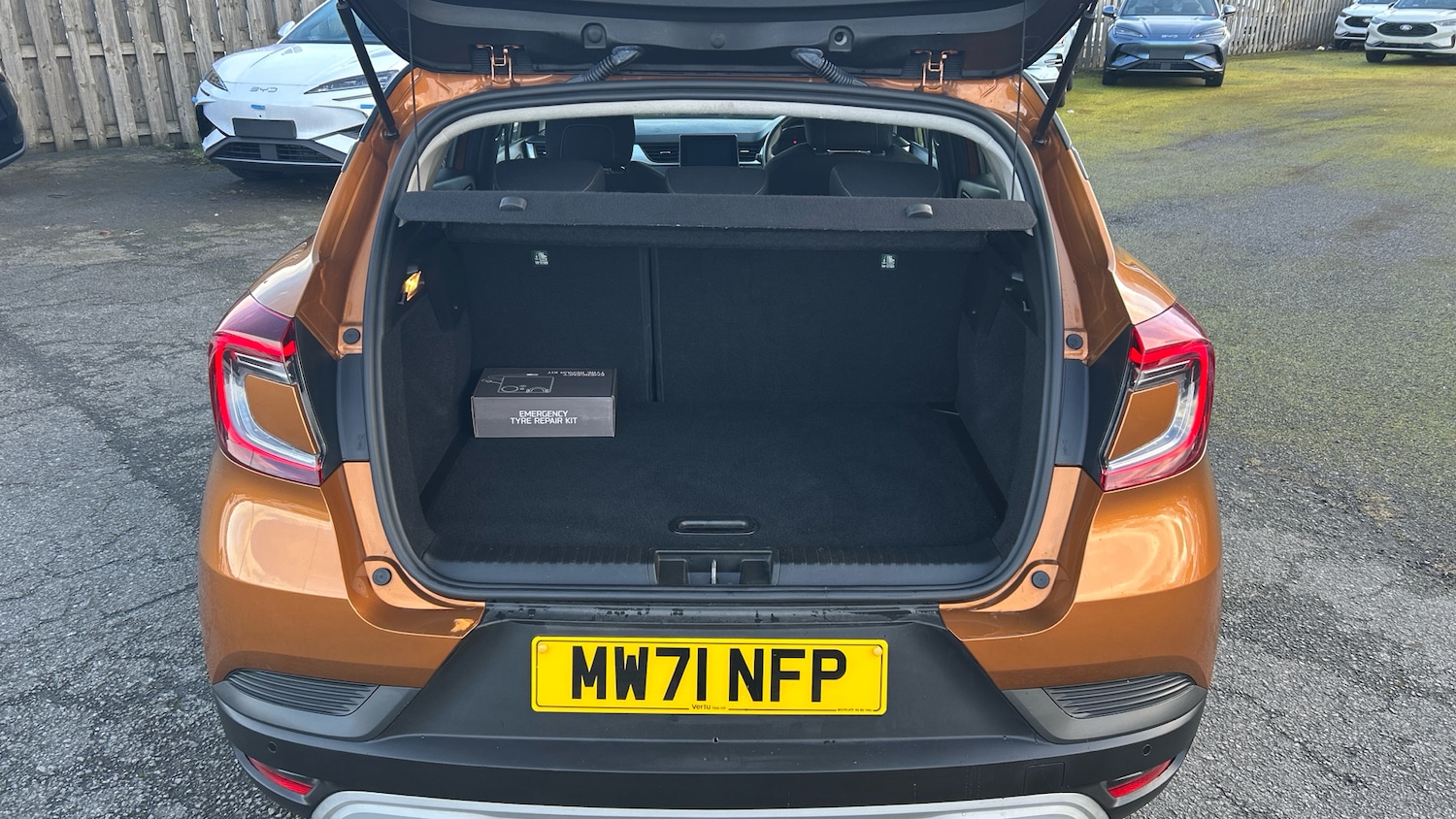 Used Renault Captur 2021 for sale - 77572649: Photo 4