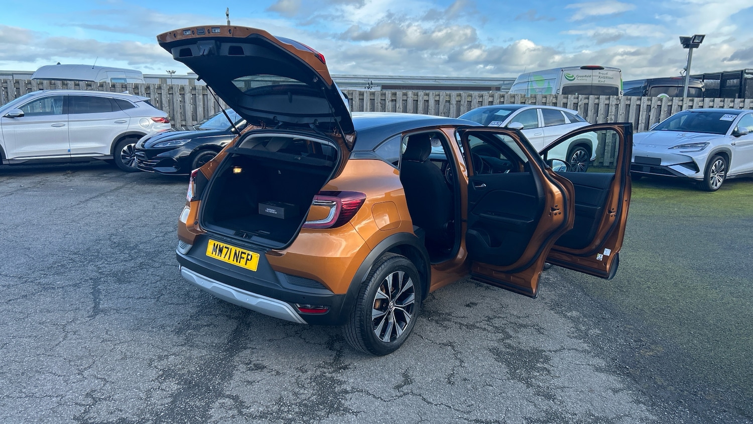 Used Renault Captur 2021 for sale - 77572649: Photo 54